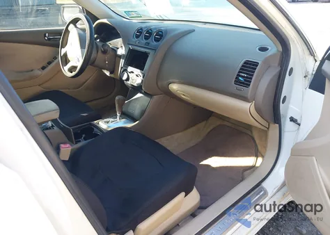 2011 Nissan Altima 2.5 S z USA, uszkodzony, nr VIN 1N4AL2AP3BN499679